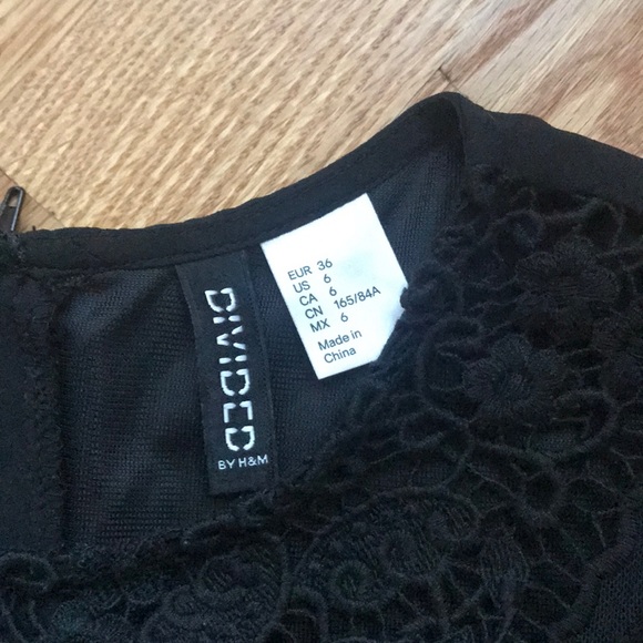 H&M DIVIDED DRESS BLACK SLEEVELESS LACE SIZE 6 - Picture 3 of 4